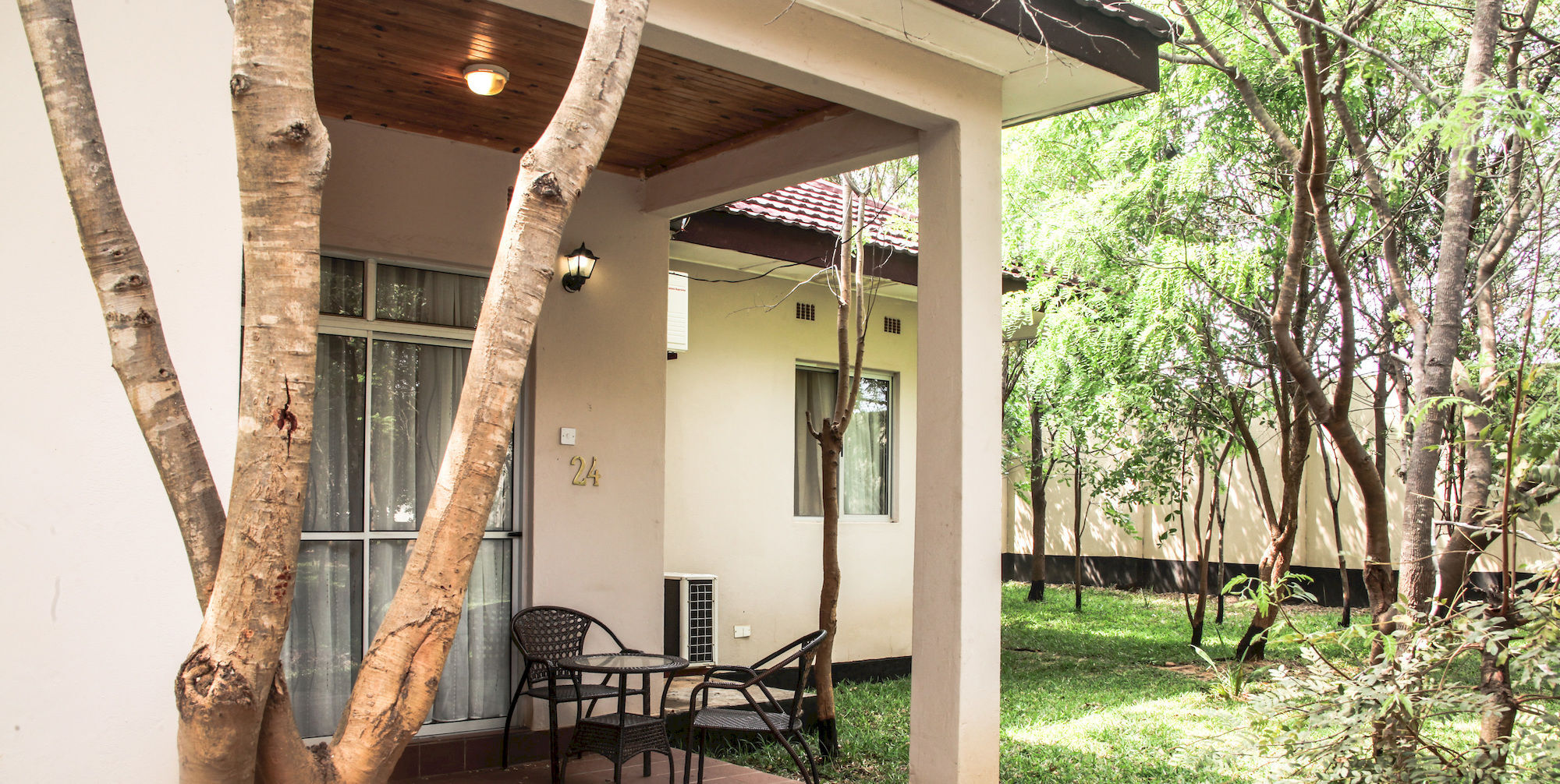 Chamba Valley Exotic Hotel Lusaka Exterior foto